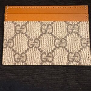 Gucci Cream and Brown Key Card Holder Monogram